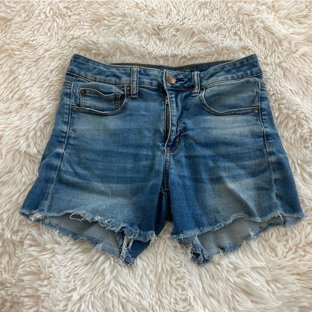 American Eagle Outfitters Frayed Hem Blue Denim Shorts